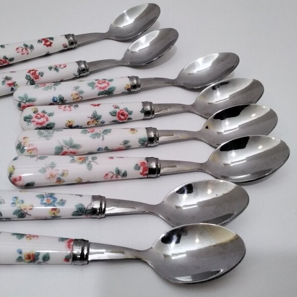 Cath Kidston Teaspoons - Set of 8 Unused - Floral Plastic and Metal - Picture 1 of 3